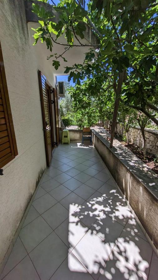 Hasani Apartments Саранде Екстериор снимка